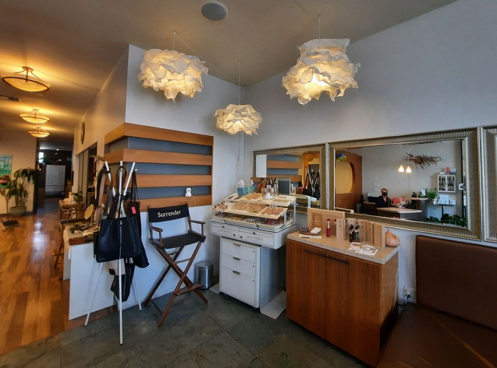 SURRENDER SALON 125 Photos & 327 Reviews Hair Salons 1092 E