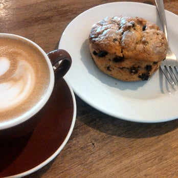 Rustica Bakery - Currant scone and vanilla latte - Bakeries Near Me - Minneapolis, Minnesota Rustica Bakery - Currant scone and vanilla latte - Bakeries Near Me - Minneapolis, Minnesota