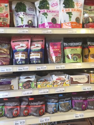 MOM's Organic Market by null