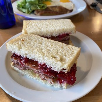 Cafe Mutton - New American Near Me - Hudson, New York