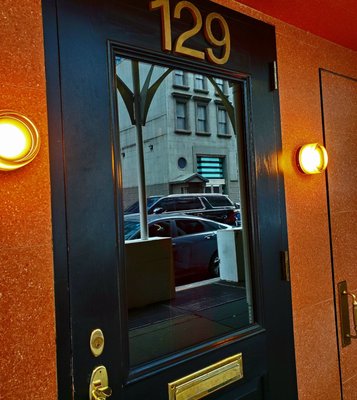 Le Veau d'Or by null Le Veau d'Or by null