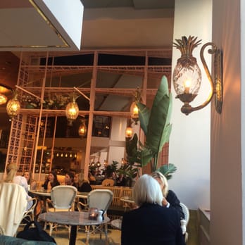 Gretas - Pineapple lights - Cafes Near Me - Stockholm, Alberta