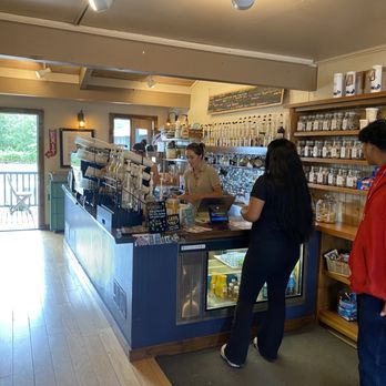 Lopez Grind Coffee Shop - Coffee & Tea Near Me - Lopez Island, Washington