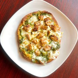 Village Trestle - Grilled chicken pesto flat bread