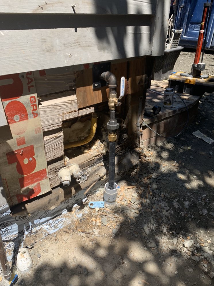 Slide of J&V Plumbing