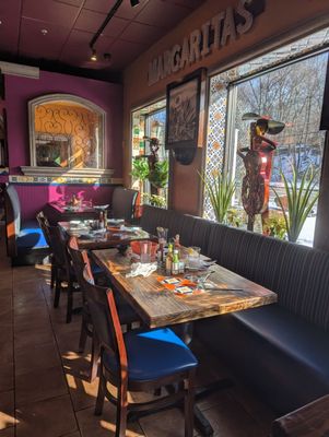 Mexicali Cantina Grill by null