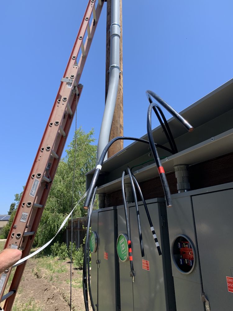 Slide of Muzyka Electric