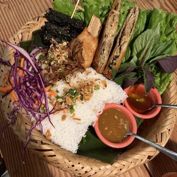 Xóm - Vietnamese Near Me - Seattle, Washington Xóm - Vietnamese Near Me - Seattle, Washington
