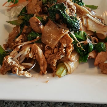 Thai Basil Leaf - Pad see ew - Thai Near Me - Arlington, Texas
