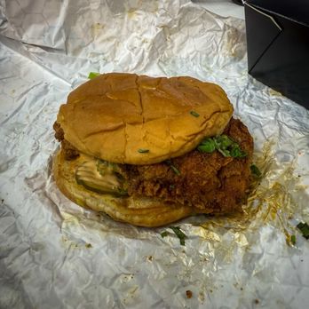 Cockti Fried Chicken - Chicken Sandwich - Food Trucks Near Me - Austin, Texas Cockti Fried Chicken - Chicken Sandwich - Food Trucks Near Me - Austin, Texas