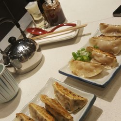 Tonkotsu - Gyoza, we opted for both kinds on menu.