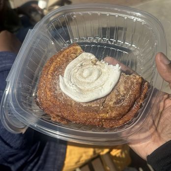 The Peach Cobbler Factory - SNICKERDOODLE COOKIE - Desserts Near Me - Arlington, Texas