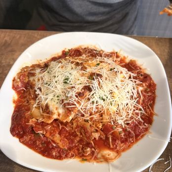Ruhe152 - Lasagna! Amazing - New American Near Me - Nappanee, Indiana Ruhe152 - Lasagna! Amazing - New American Near Me - Nappanee, Indiana
