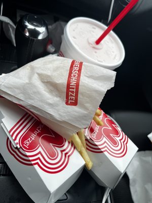 Wienerschnitzel by null