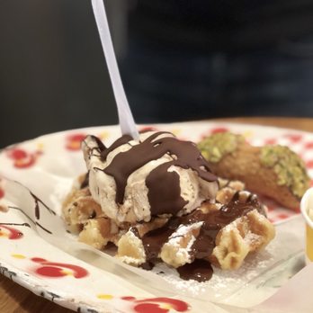 Metropolitan - Ice Cream & Frozen Yogurt Near Me - Amsterdam, New Hampshire