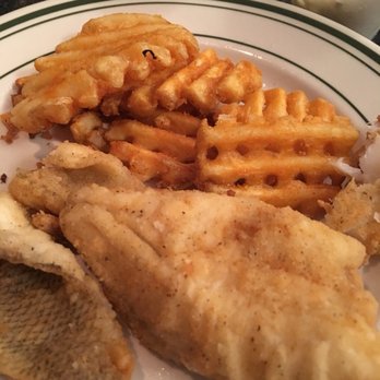 Bunkers - Blue gill fish fry - Bars Near Me - Wausau, Wisconsin