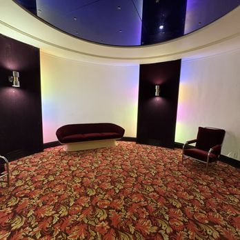 Grandview Theatre - Cinema Near Me - Saint Paul, Minnesota Grandview Theatre - Cinema Near Me - Saint Paul, Minnesota