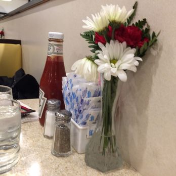 The Red Flame - Fresh Flowers Table Decor 11/28/17 - American Near Me - New York, New York The Red Flame - Fresh Flowers Table Decor 11/28/17 - American Near Me - New York, New York