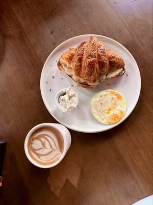 Le Petit Café NW by null