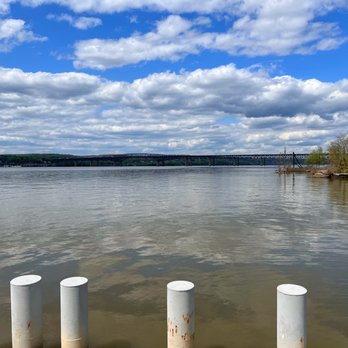 Long Dock Park - Parks Near Me - Beacon, New York
