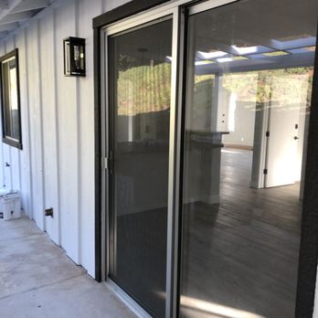 RJ Mobile Screens - Standard slider installation with anodized silver frame. - Windows Installation Near Me RJ Mobile Screens - Standard slider installation with anodized silver frame. - Windows Installation Near Me
