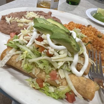 La Playita Restaurant - Flautas de pollo - Mexican Near Me - Las Vegas, Nevada La Playita Restaurant - Flautas de pollo - Mexican Near Me - Las Vegas, Nevada