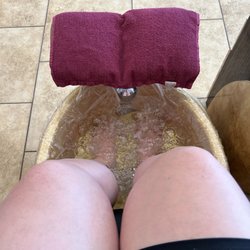 U Nails & Spa - Pedi