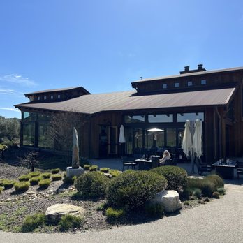 Halter Ranch - Tasting room - Wineries Near Me - Paso Robles, California Halter Ranch - Tasting room - Wineries Near Me - Paso Robles, California