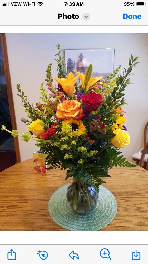 BRIARWOOD FLOWER SHOPPE Updated September 2024 2143 Doubleday Ave