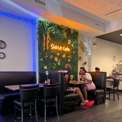 Skil-Lit Cafe by null