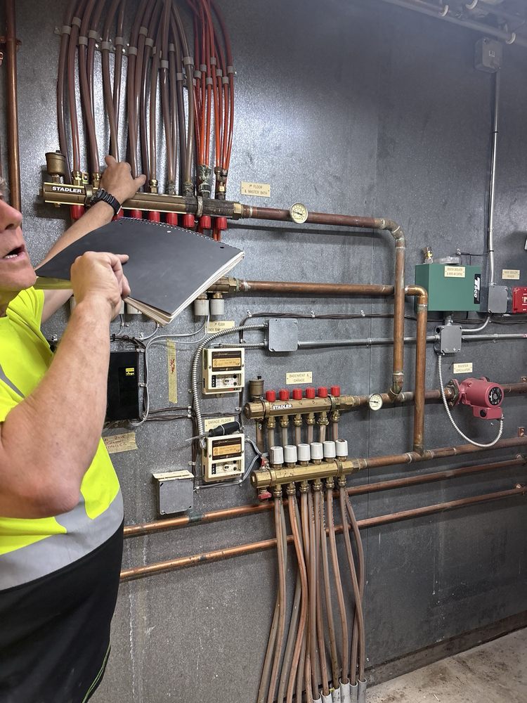 Slide of Alex Plumbing Service