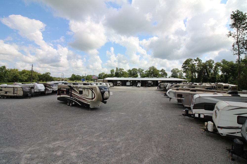 PRIMEAUX RV - CARENCRO - Updated February 2026 - 19 Reviews - 4715 NW ...