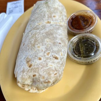 Super Cucas Restaurant - Chicken burrito - Mexican Near Me - Santa Barbara, California