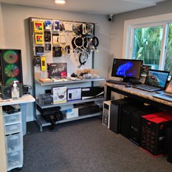 Chris' Custom Computers