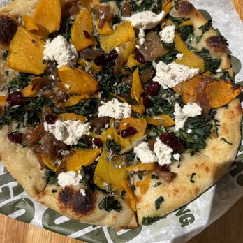 True Food Kitchen - butternut squash pizza with lemon almond ricotta - Vegetarian Near Me - Plano, Texas