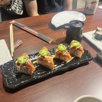Sushi Arashi - Spicy tuna crispy rice - Sushi Bars Near Me - Mountain View, California Sushi Arashi - Spicy tuna crispy rice - Sushi Bars Near Me - Mountain View, California