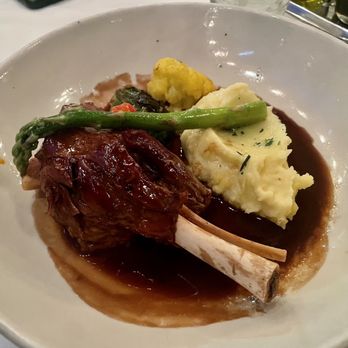 Il Moro Restaurant - Lamb shank! - Italian Near Me - Los Angeles, California