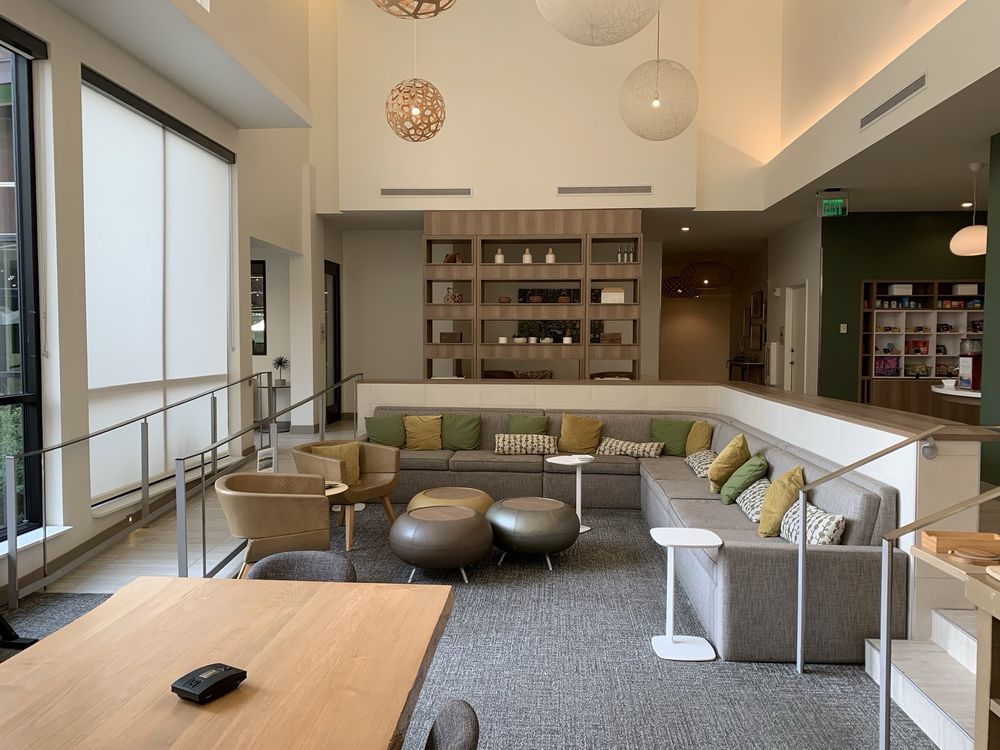 Element West Des Moines - wedding in West Des Moines, IA