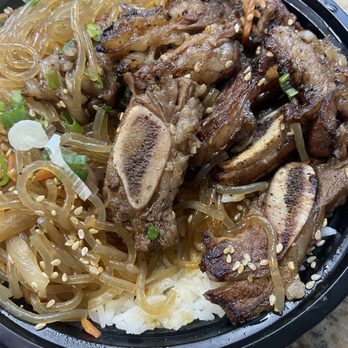 Ari Korean BBQ - Rice & noddle bowl with galbi ribs - Korean Near Me - Carrollton, Texas Ari Korean BBQ - Rice & noddle bowl with galbi ribs - Korean Near Me - Carrollton, Texas