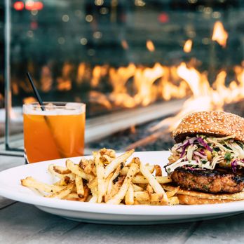 Doc B's Restaurant + Bar - Tuna Burger | Delicious food and the most friendly staff! Plus, a large, dog-friendly patio that is fun even in chilly weather. - New American Near Me - Austin, Texas