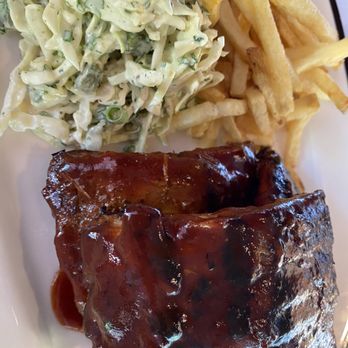 Hillstone - BBQ ribs coleslaw fries - New American Near Me - San Francisco, California