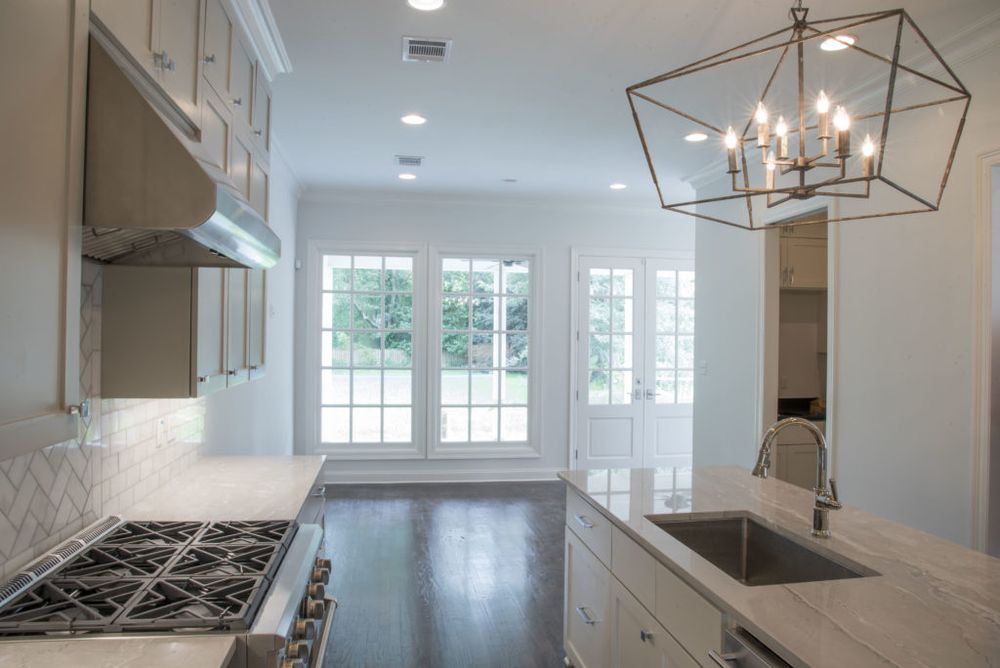 Slide of Epic Luxury Homes