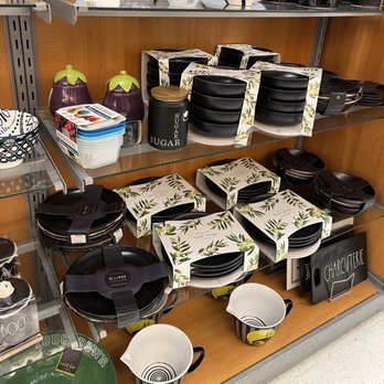 TJ Maxx - Department Stores Near Me - Rockville, Maryland TJ Maxx - Department Stores Near Me - Rockville, Maryland