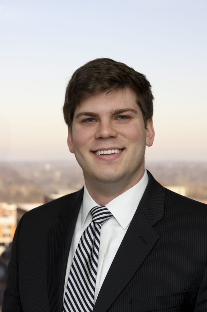 Coulter Lambson - divorce attorney in Clayton, MO