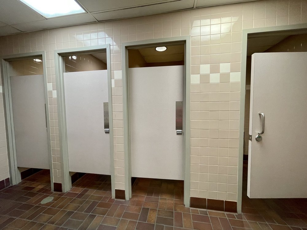 JANESVILLE TRAVEL PLAZA Updated September 2024 13 Photos & 14