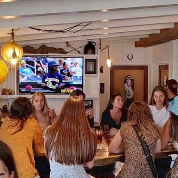 Tower 12 - Example of the young, fun crowd. - Bars Near Me - Hermosa Beach, California Tower 12 - Example of the young, fun crowd. - Bars Near Me - Hermosa Beach, California