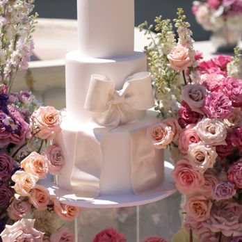 A-Class Flowers - Flowers & Gifts Near Me - Los Angeles, California
