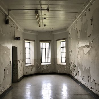Trans-Allegheny Lunatic Asylum - Landmarks & Historical Buildings Near Me - Weston, West Virginia