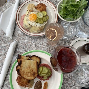 Union - Tartare and breakfast! Honestly I love the tartare !!!! I can't wait to sit on the patio again - French Near Me - Toronto, Ontario