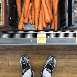 Carrots by the LB *10/3/23